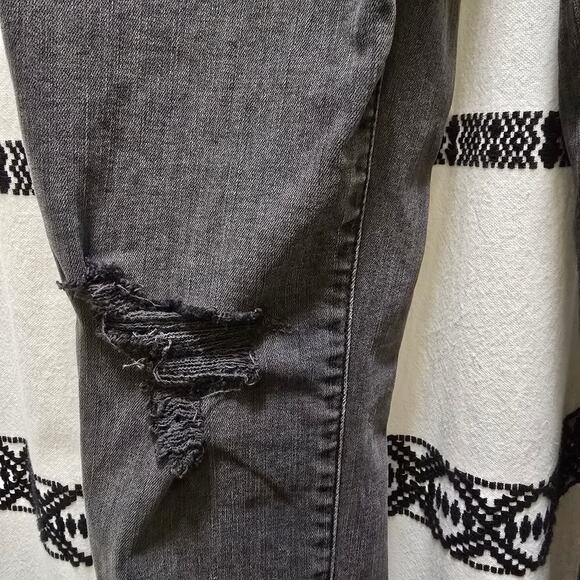 Madewell 9" Mid-Rise Skinny black ripped raw hem jeans size 27 Tall - Picture 4 of 12